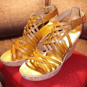 Tory Burch Women's Strappy Brown Sandals Size 11 Used but Excellent condition